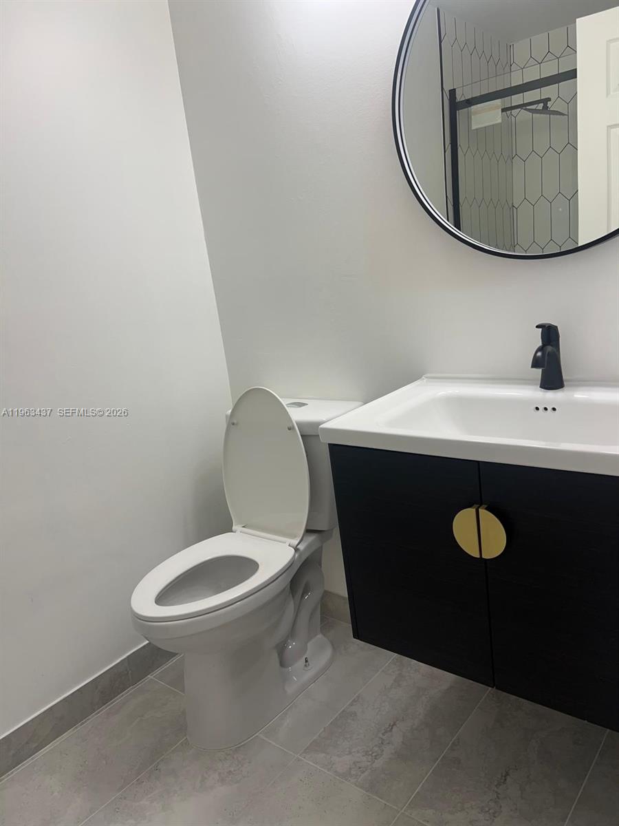 OAK CREEK - Residential