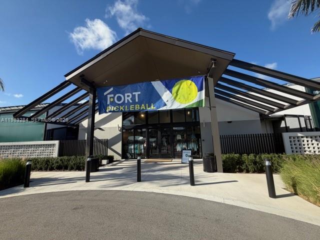 Edgewood Townhomes - Residential