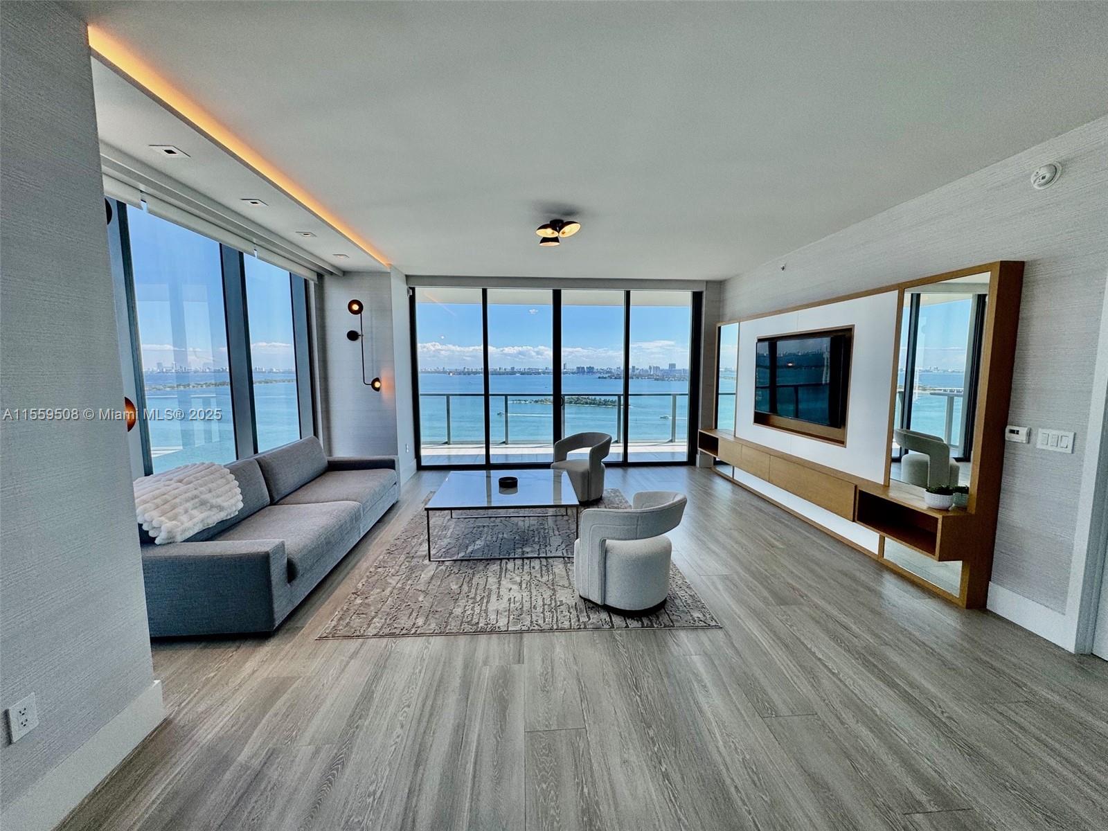 THE ELYSEE CONDO - Residential