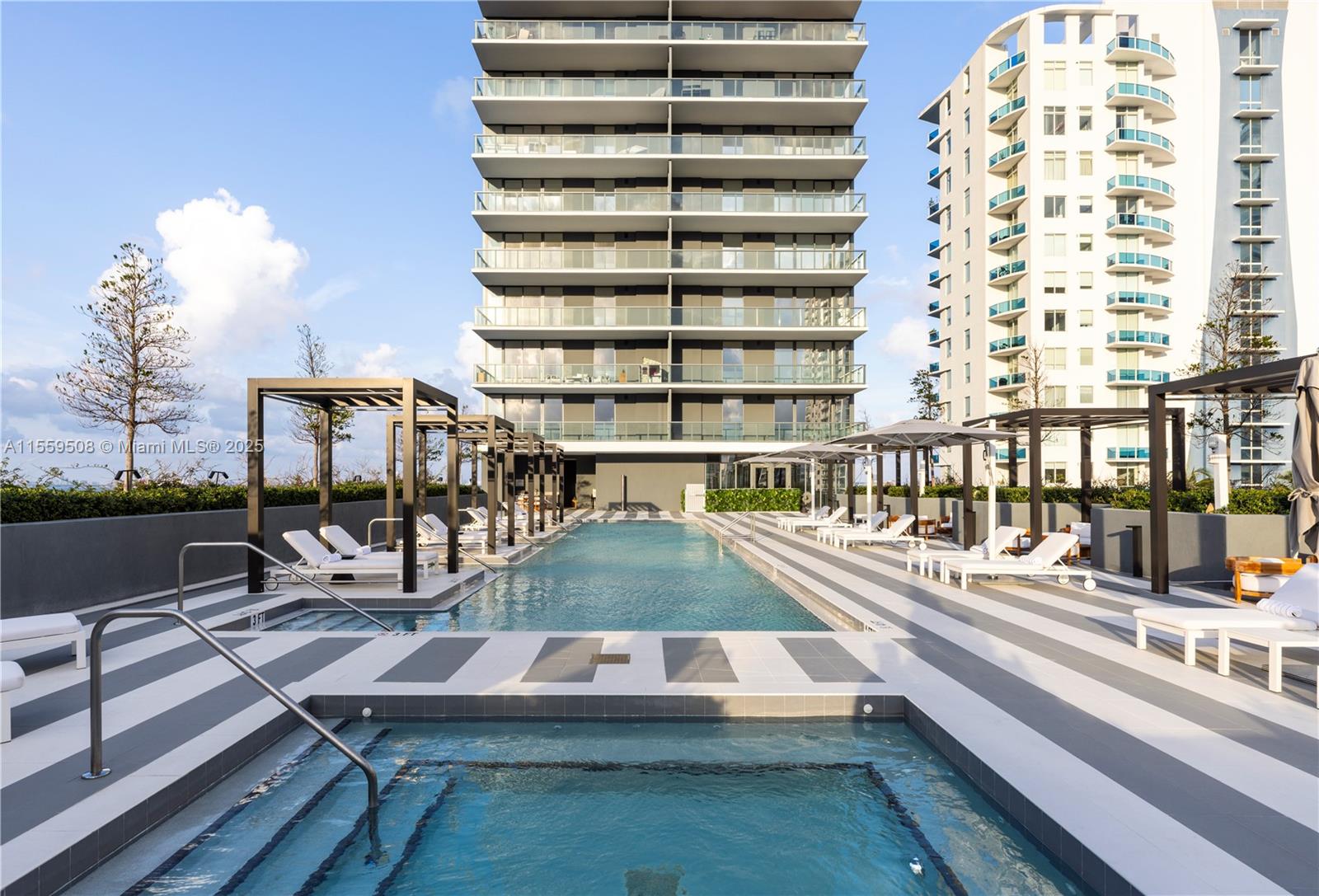THE ELYSEE CONDO - Residential