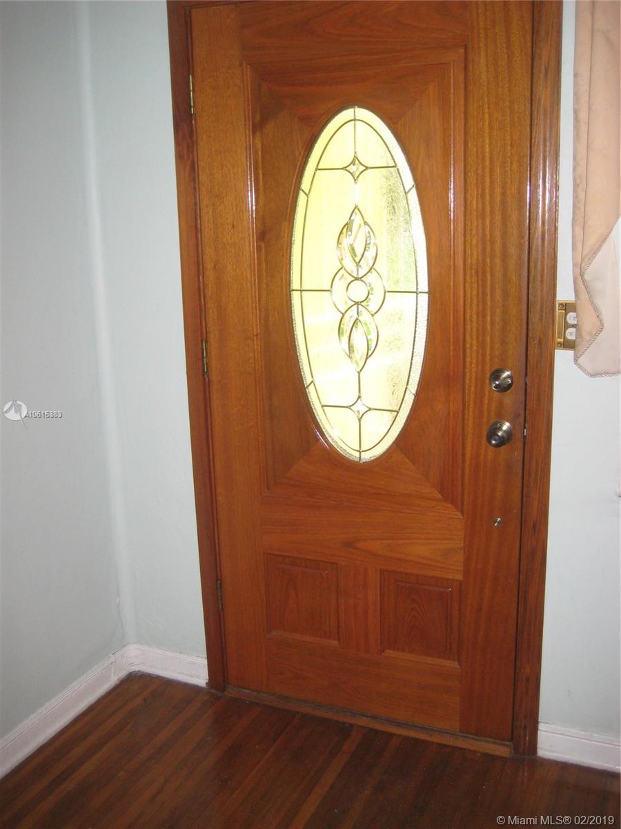 HOLLEMAN PARK - Residential Lease