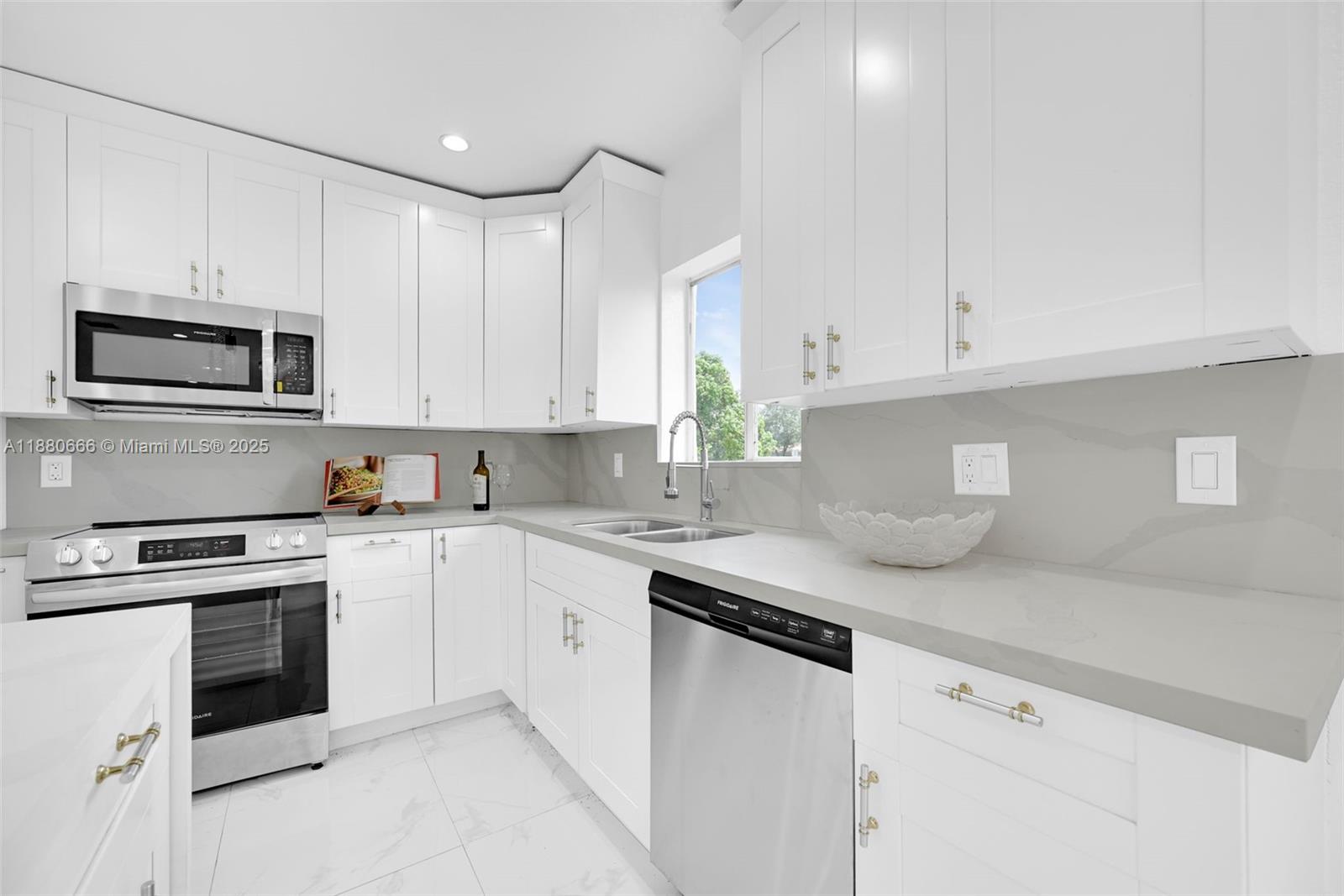 BERNA-GILDA ADDN - Residential