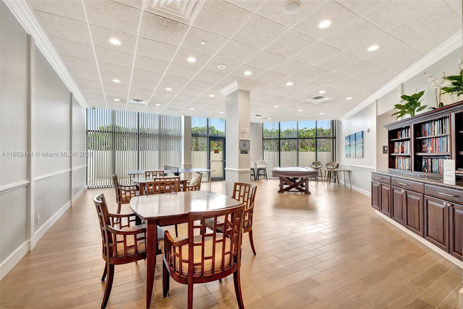 PRINCESS OF HUTCHINSON IS - Residential