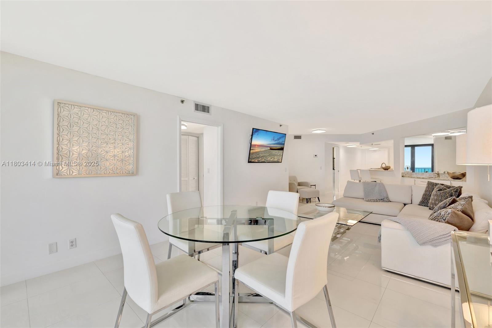 PRINCESS OF HUTCHINSON IS - Residential