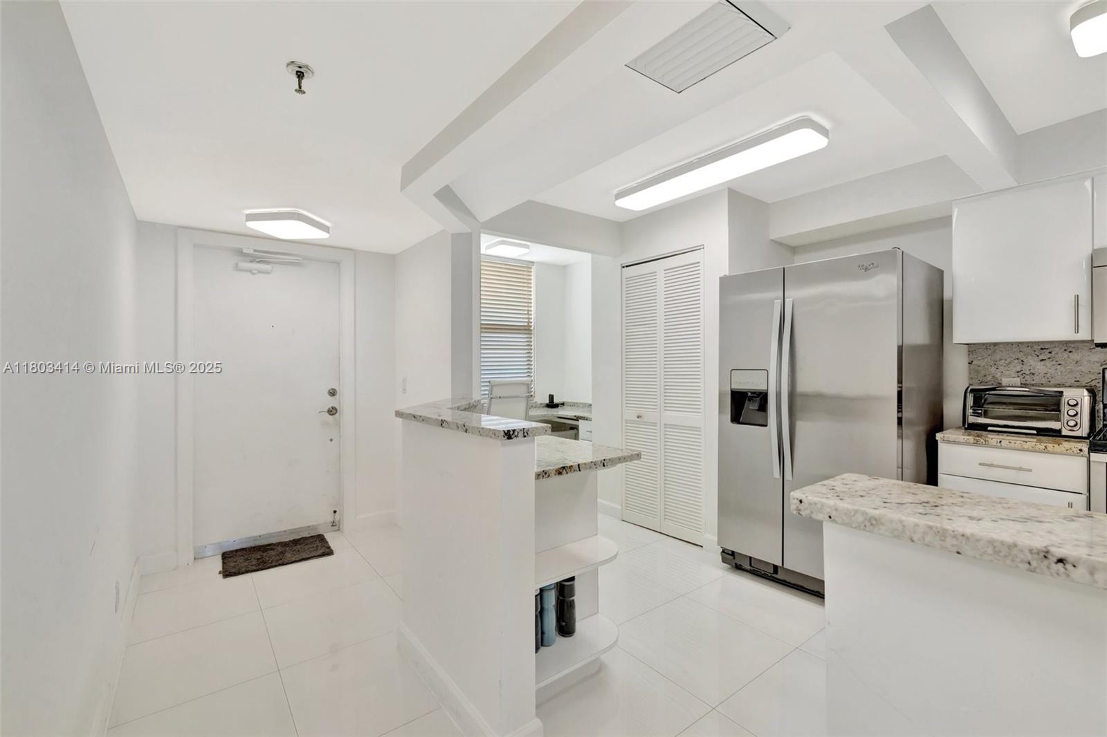 9650 S Ocean Dr 2003