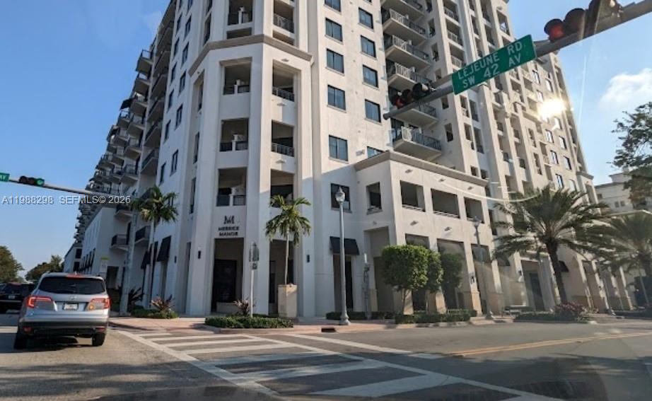 MERRICK MANOR CONDO - Residential Lease