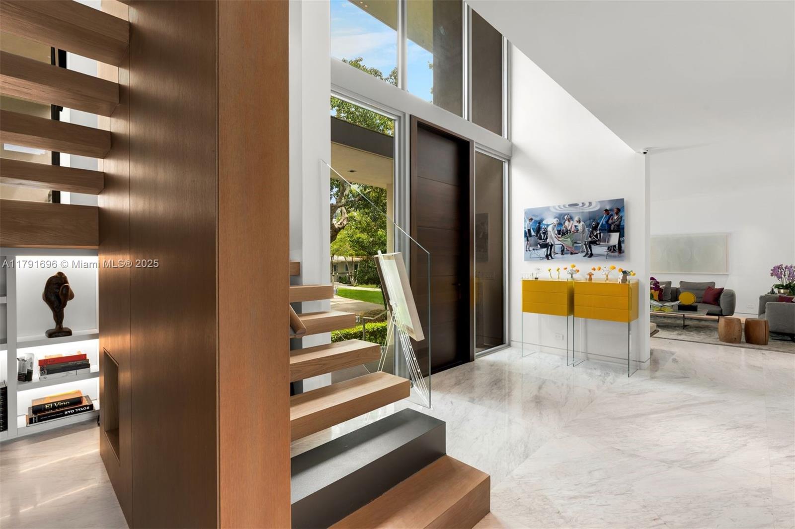TROPICAL ISLE HOMES SUB 3 - Residential