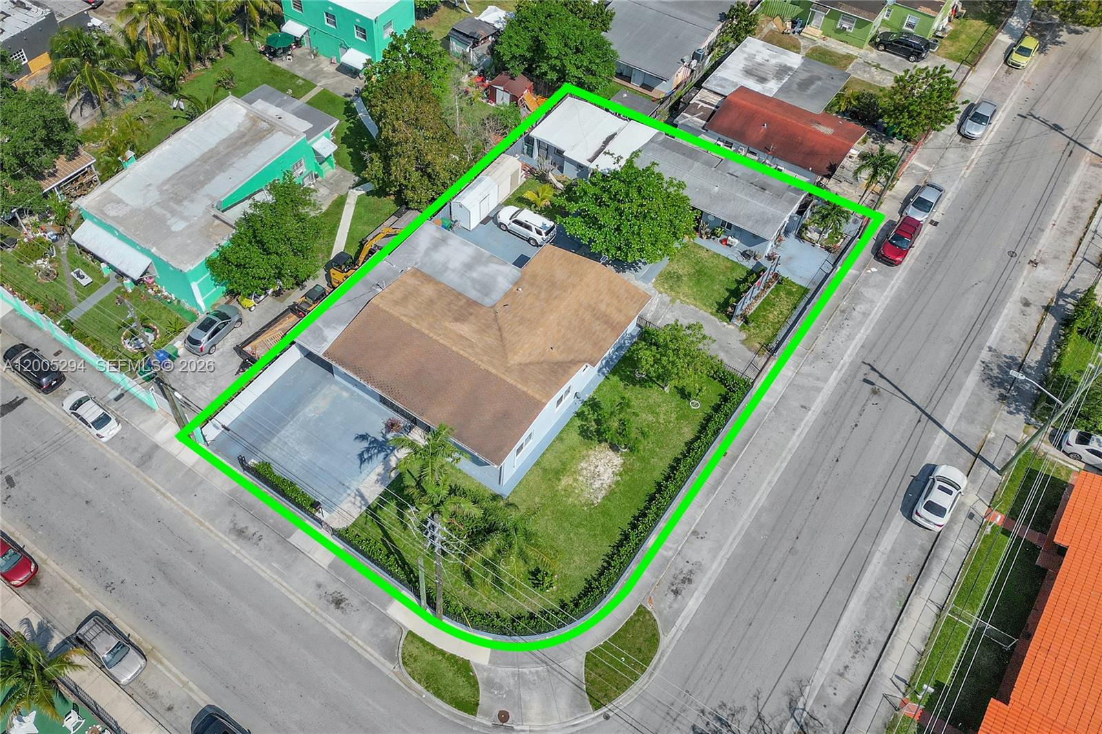 ALLAPATTAH HIGHLANDS - Residential Income
