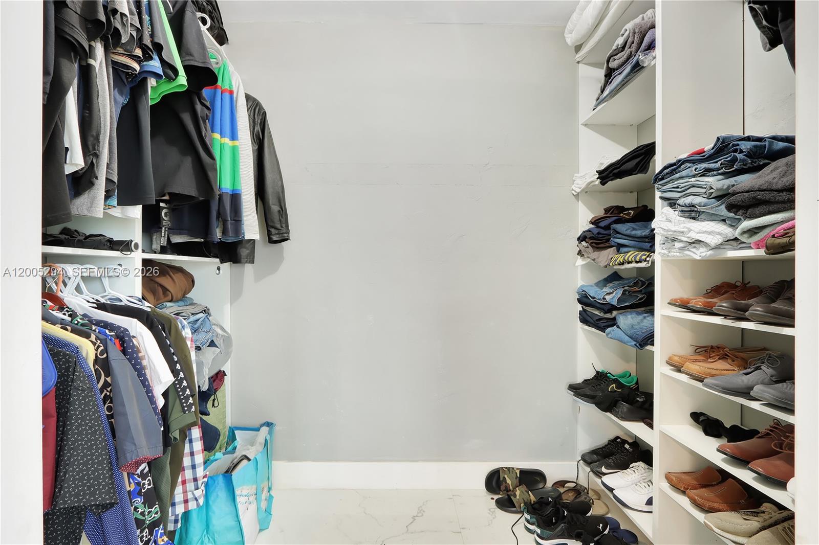 ALLAPATTAH HIGHLANDS - Residential Income