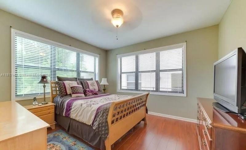 LAUDERDALE - Residential Lease