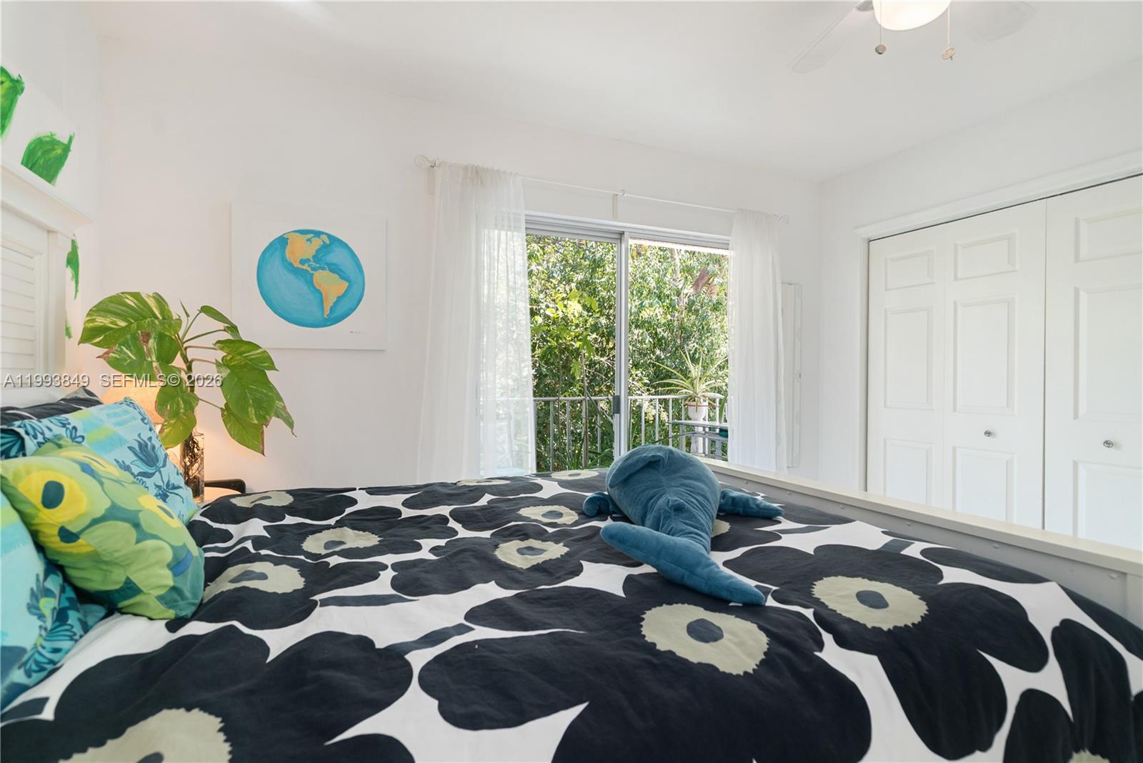 HOLIDAY BY THE SEA - Residential