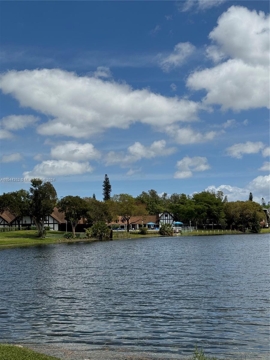 INTERNATIONAL VILLAGE AT - Residential Lease