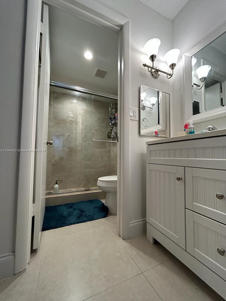INTERNATIONAL VILLAGE AT - Residential Lease