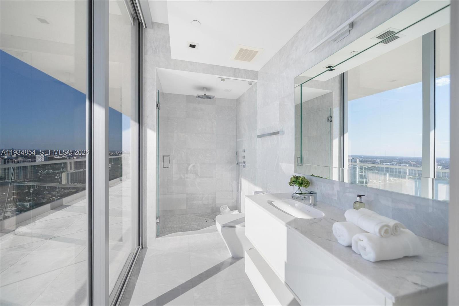 NORTH BISCAYNE BEACH AMEN - Residential