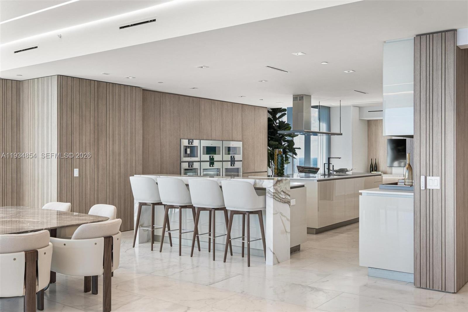 NORTH BISCAYNE BEACH AMEN - Residential