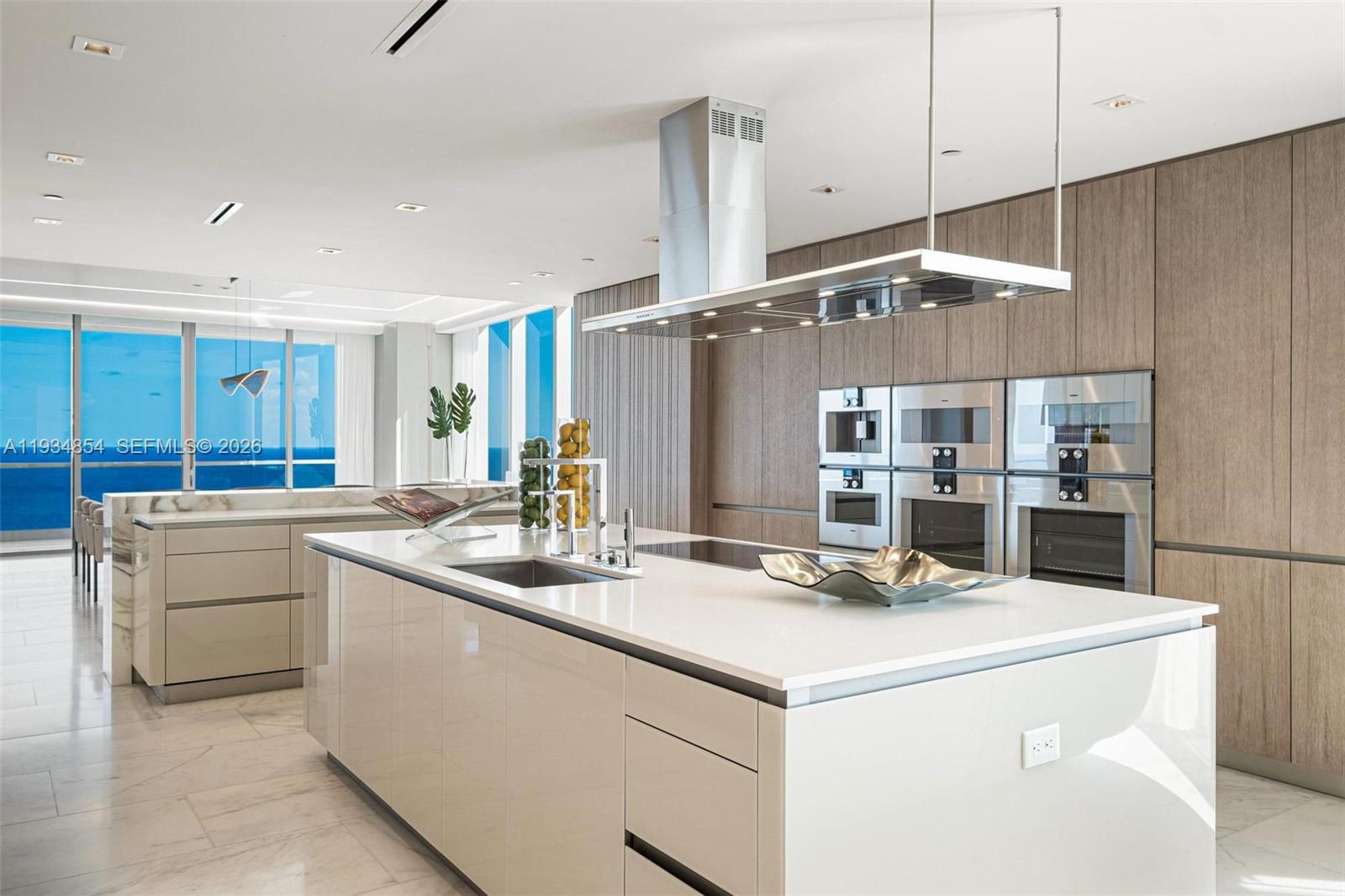 NORTH BISCAYNE BEACH AMEN - Residential