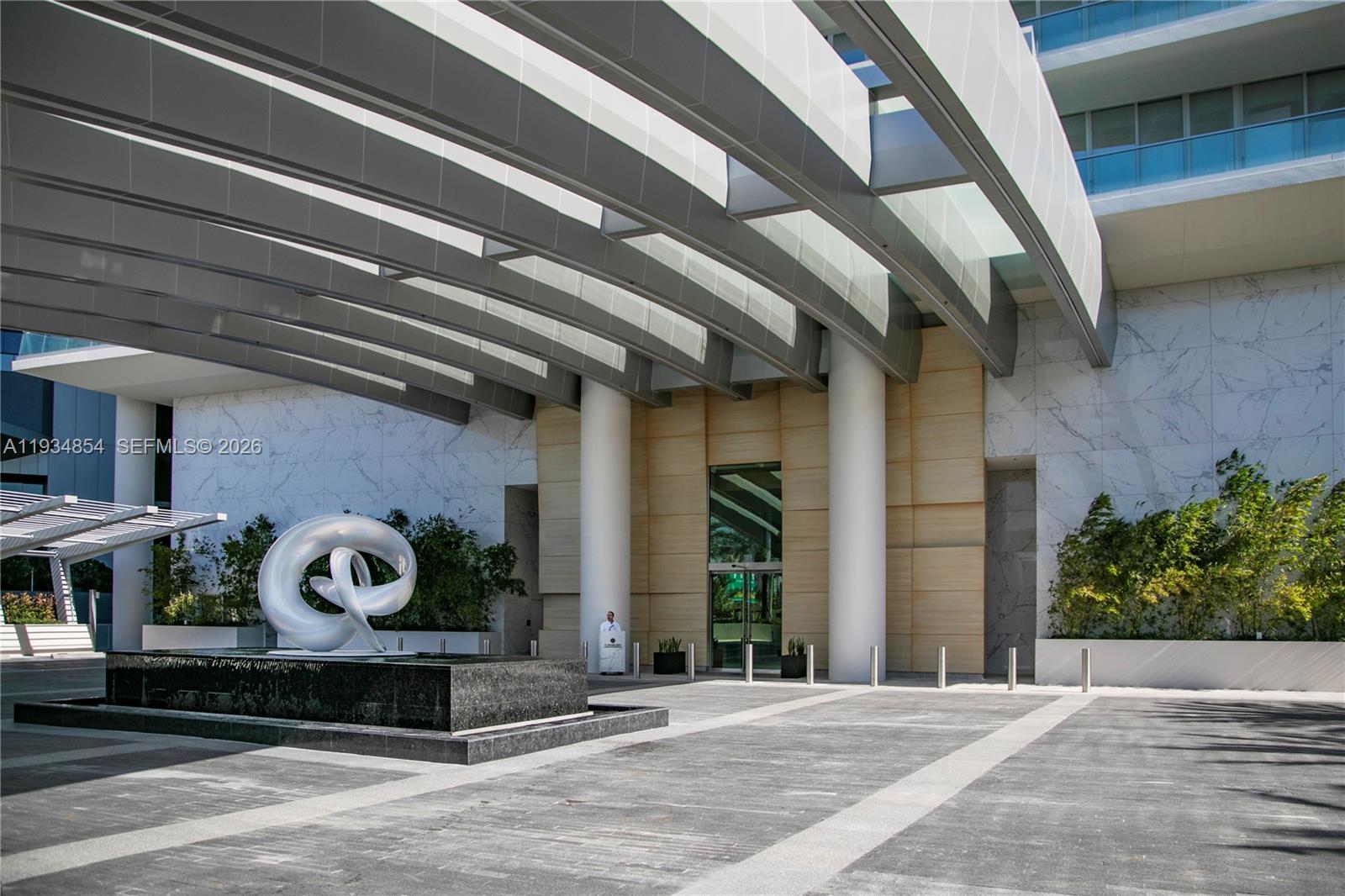 NORTH BISCAYNE BEACH AMEN - Residential