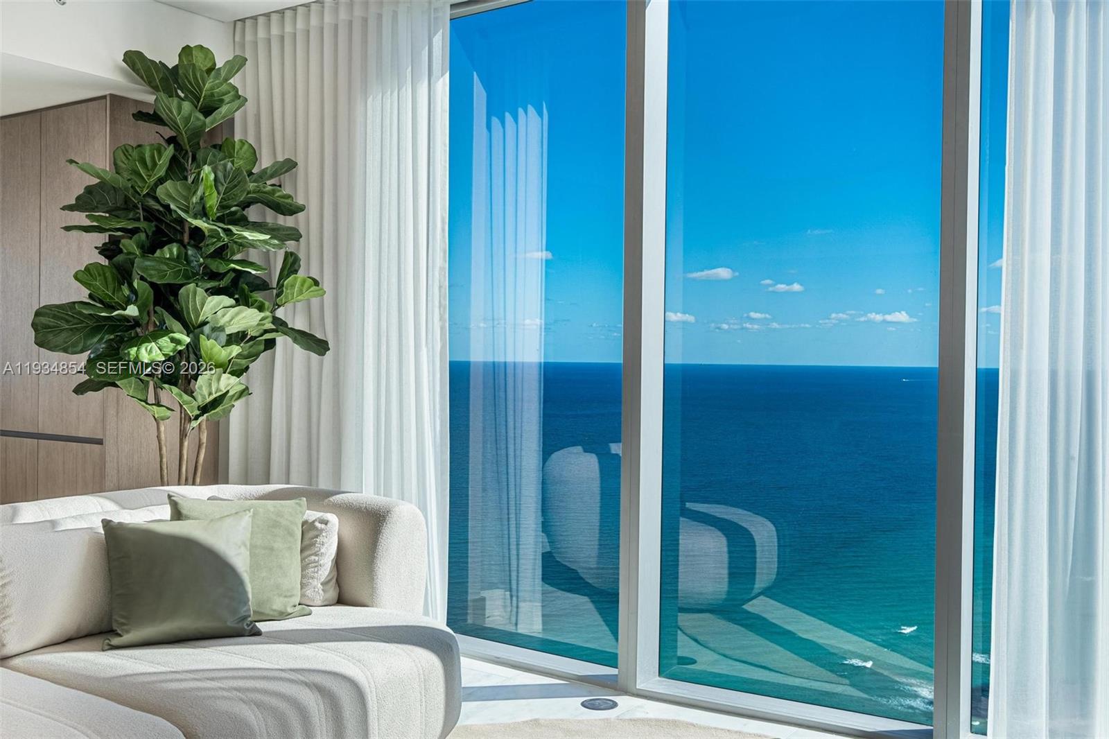NORTH BISCAYNE BEACH AMEN - Residential