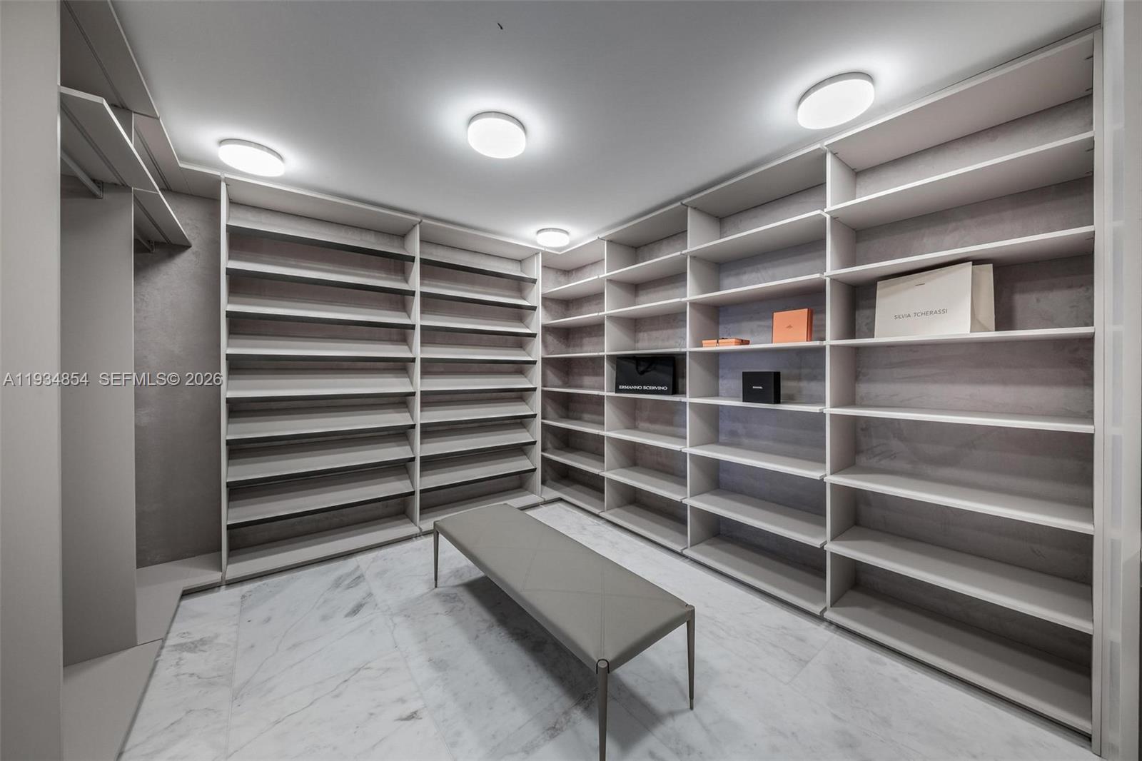 NORTH BISCAYNE BEACH AMEN - Residential