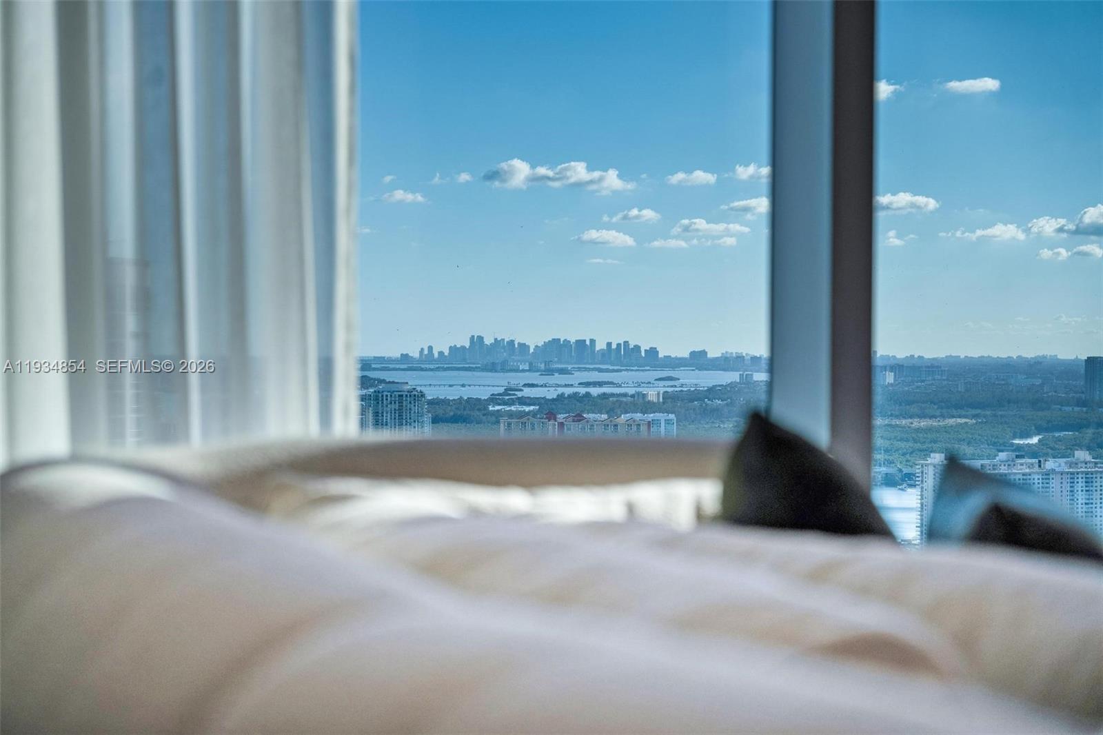 NORTH BISCAYNE BEACH AMEN - Residential