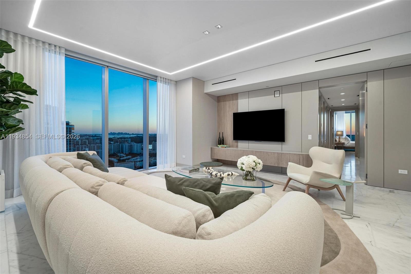 NORTH BISCAYNE BEACH AMEN - Residential