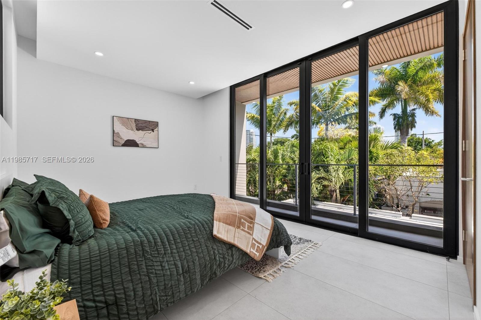 HOLLEMAN PARK - Residential