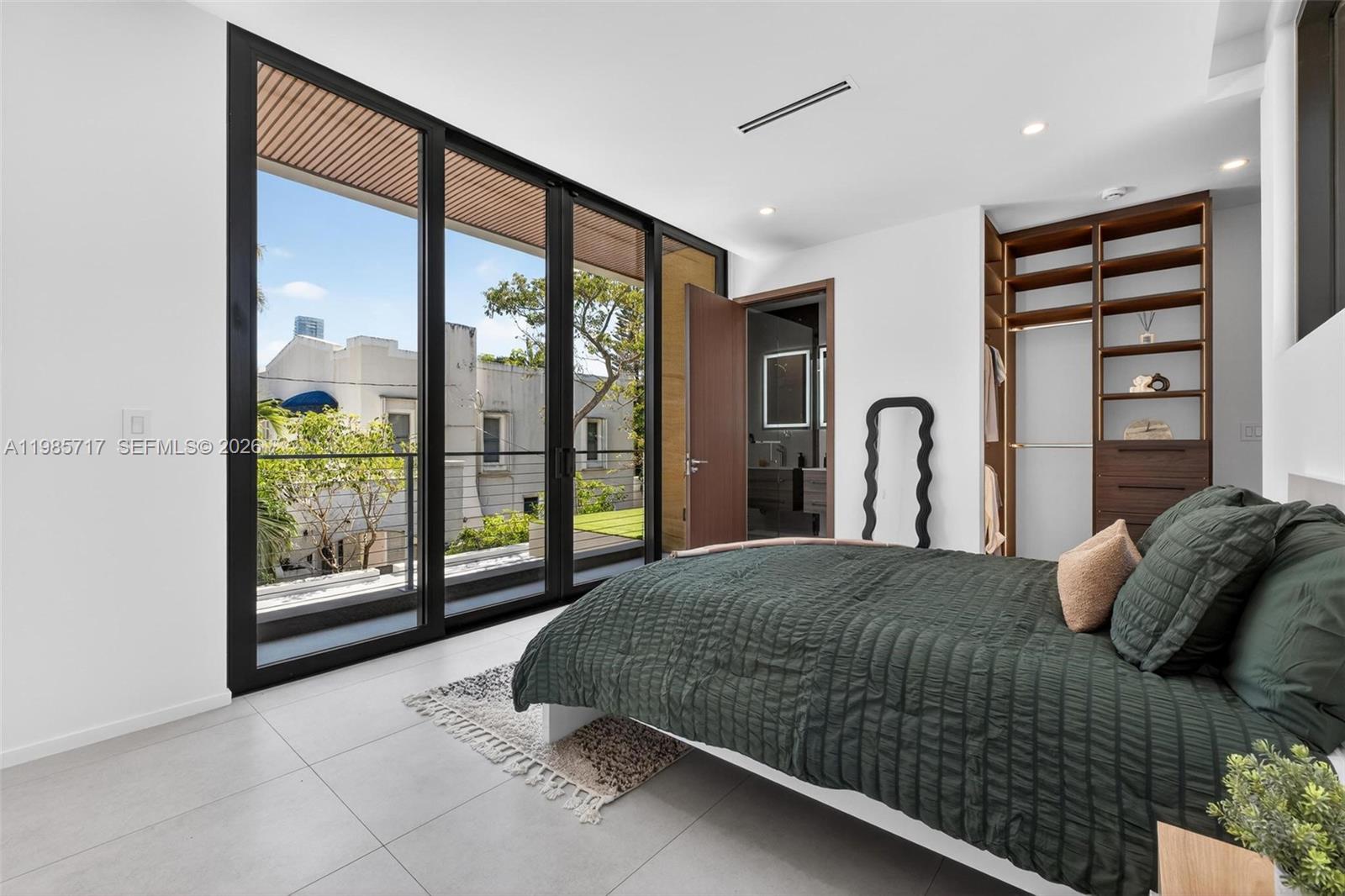 HOLLEMAN PARK - Residential