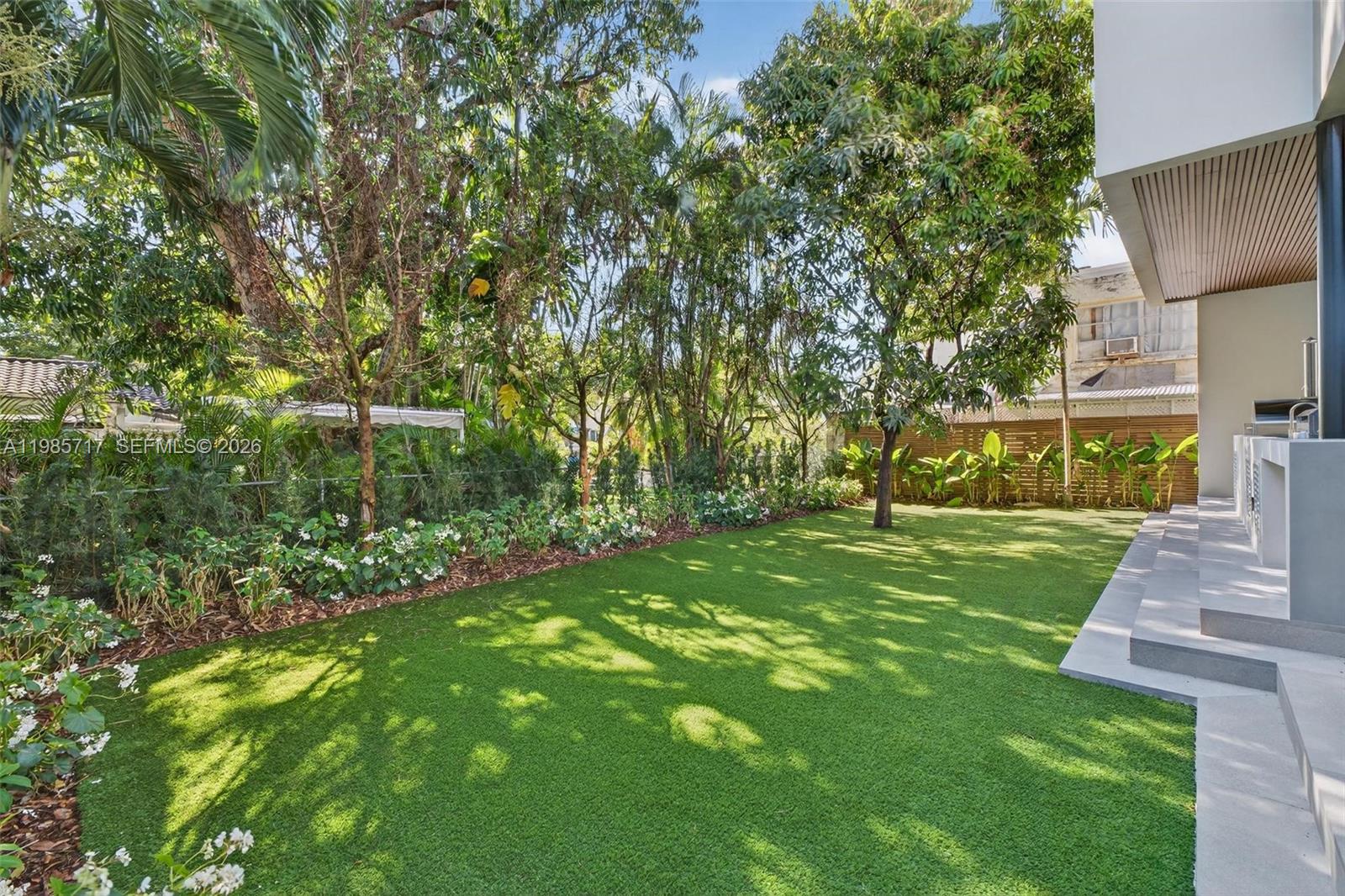 HOLLEMAN PARK - Residential