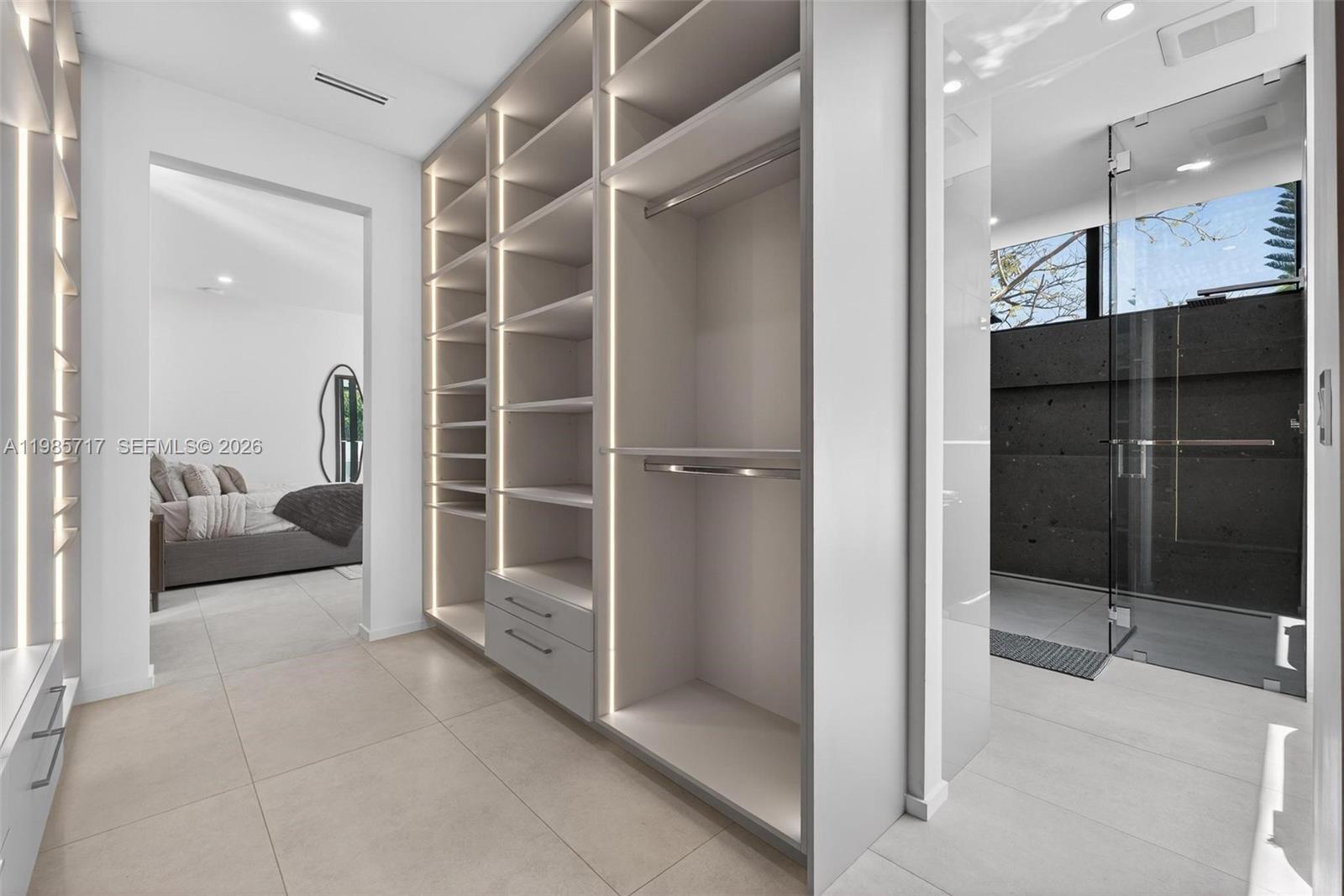 HOLLEMAN PARK - Residential