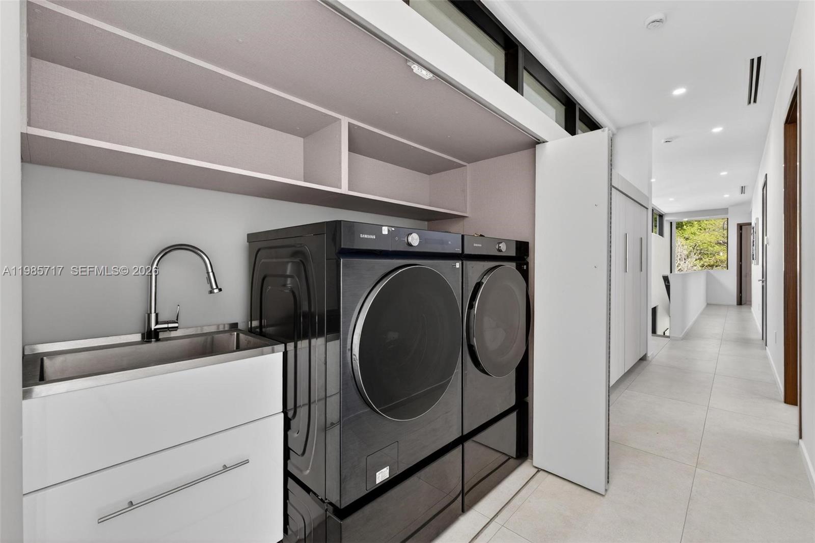 HOLLEMAN PARK - Residential