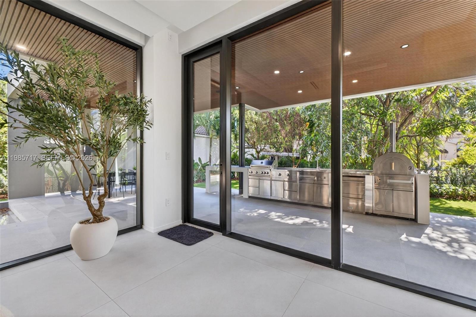 HOLLEMAN PARK - Residential