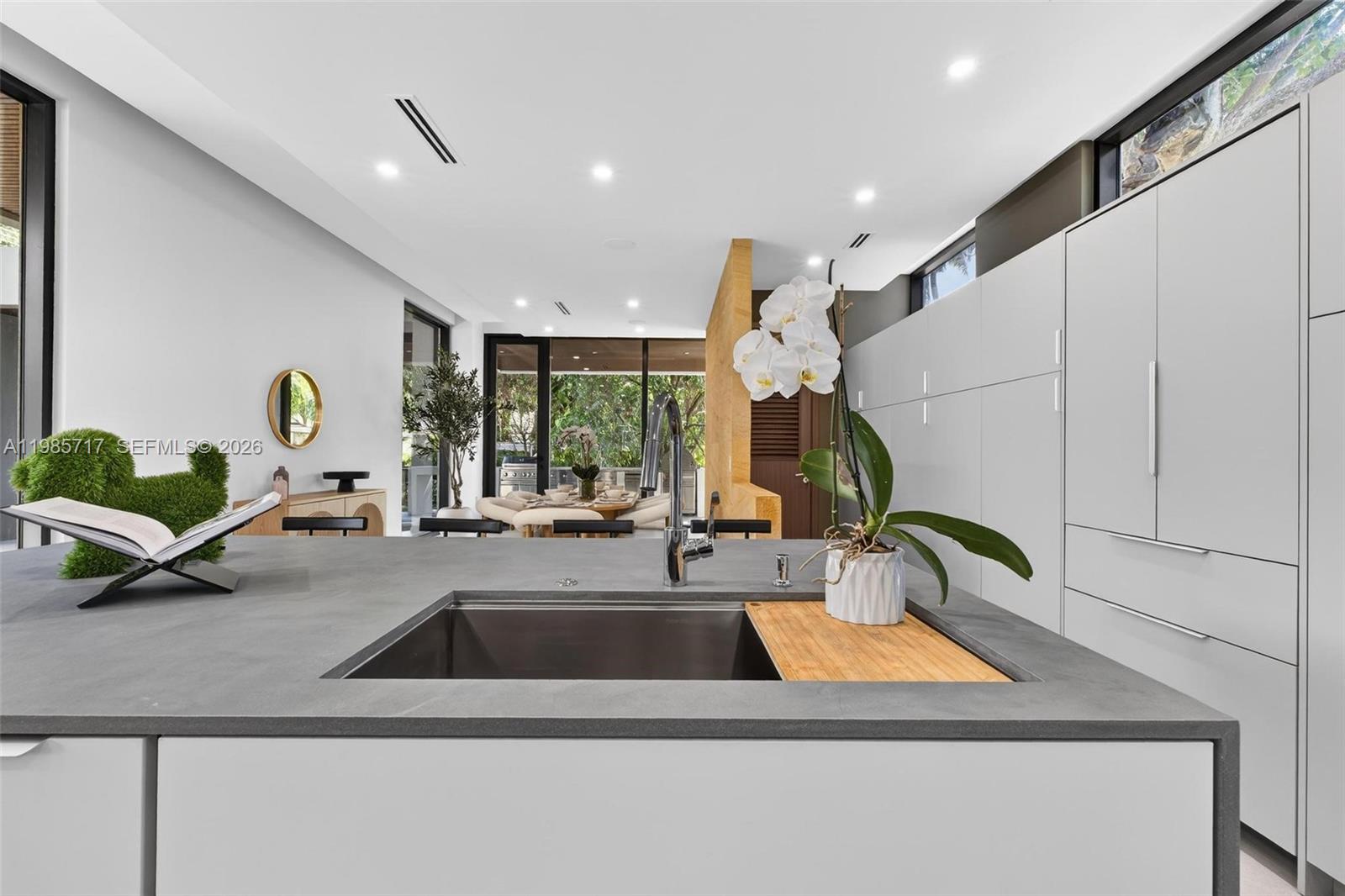 HOLLEMAN PARK - Residential