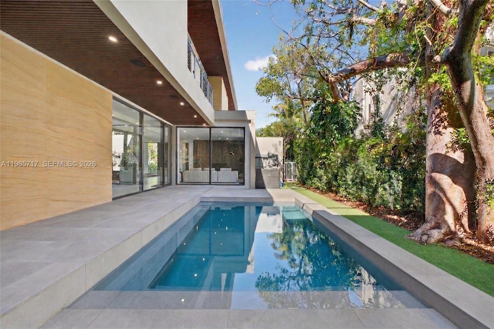 HOLLEMAN PARK - Residential