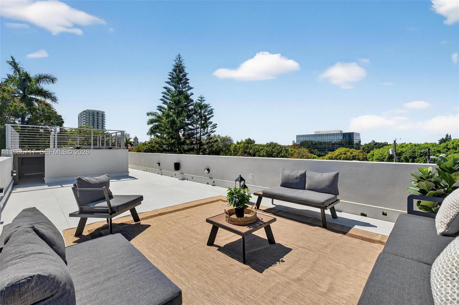 HOLLEMAN PARK - Residential