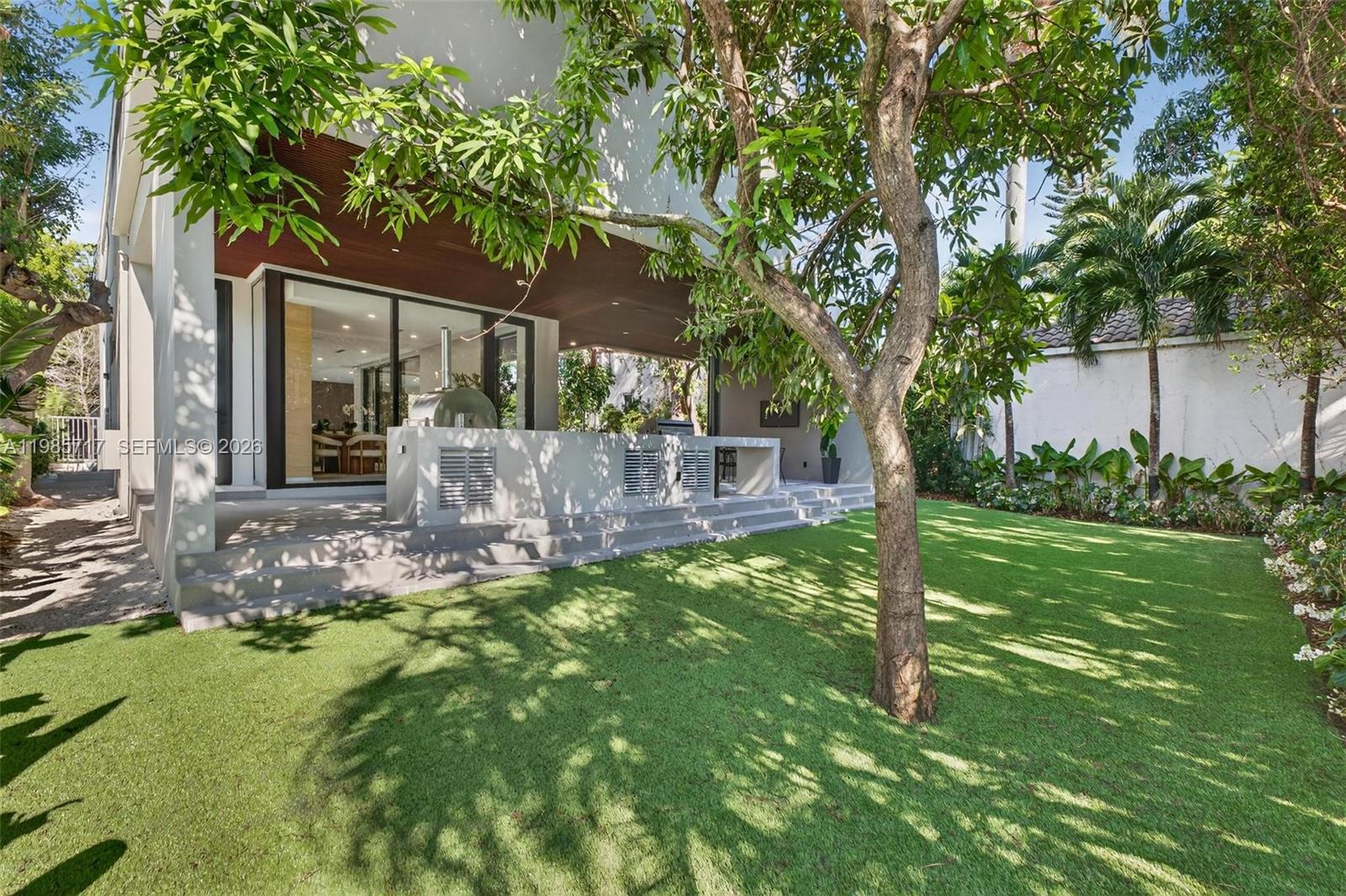 HOLLEMAN PARK - Residential