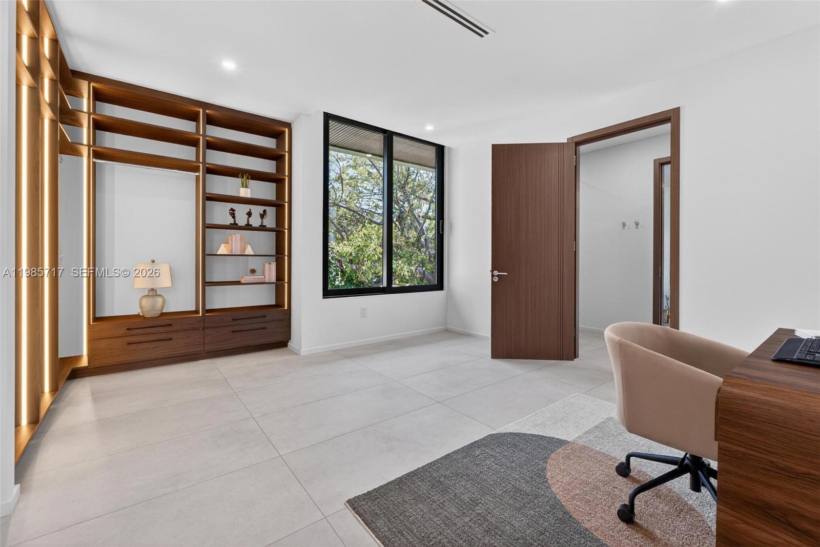 HOLLEMAN PARK - Residential