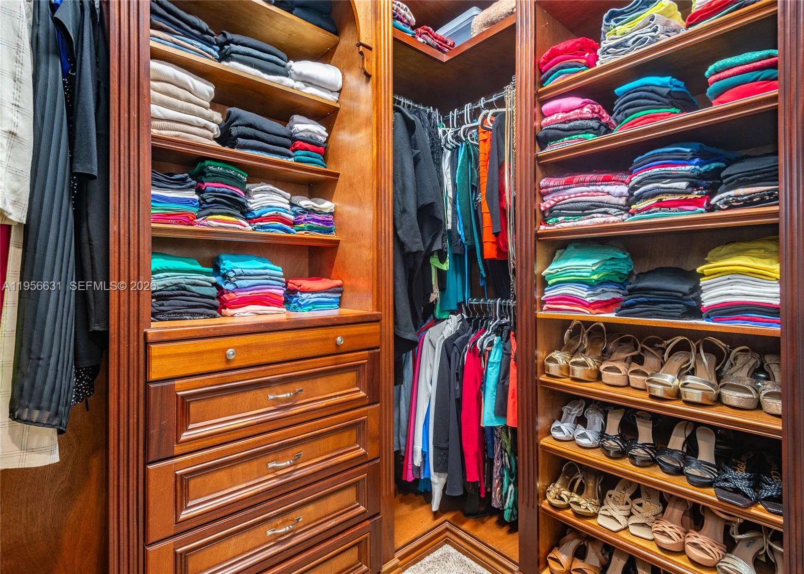 CANYON ISLES 2 - Residential