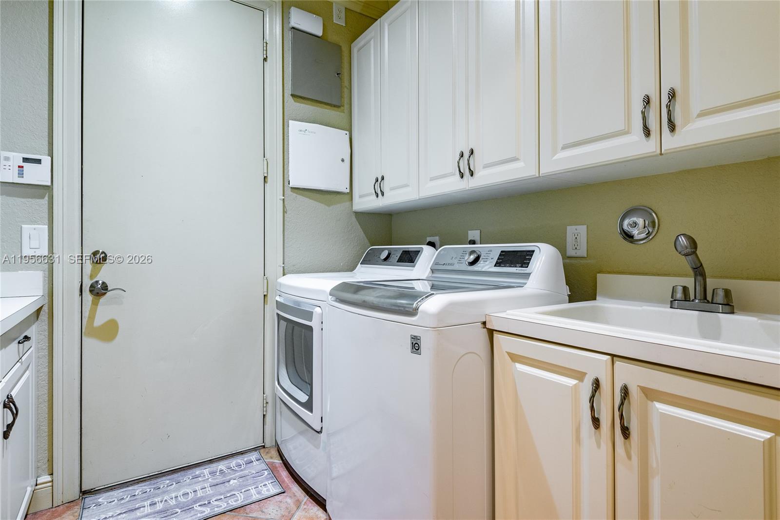 CANYON ISLES 2 - Residential