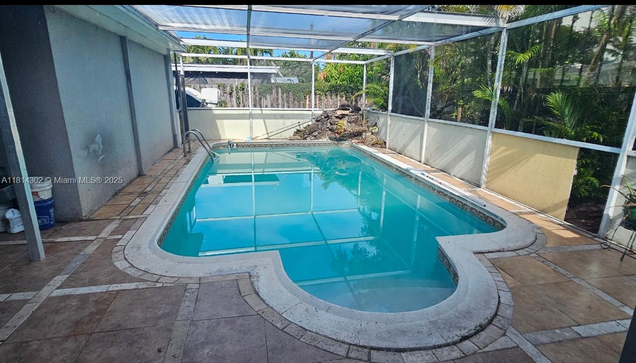 RIVERLAND VILLAGE SEC ONE - Residential