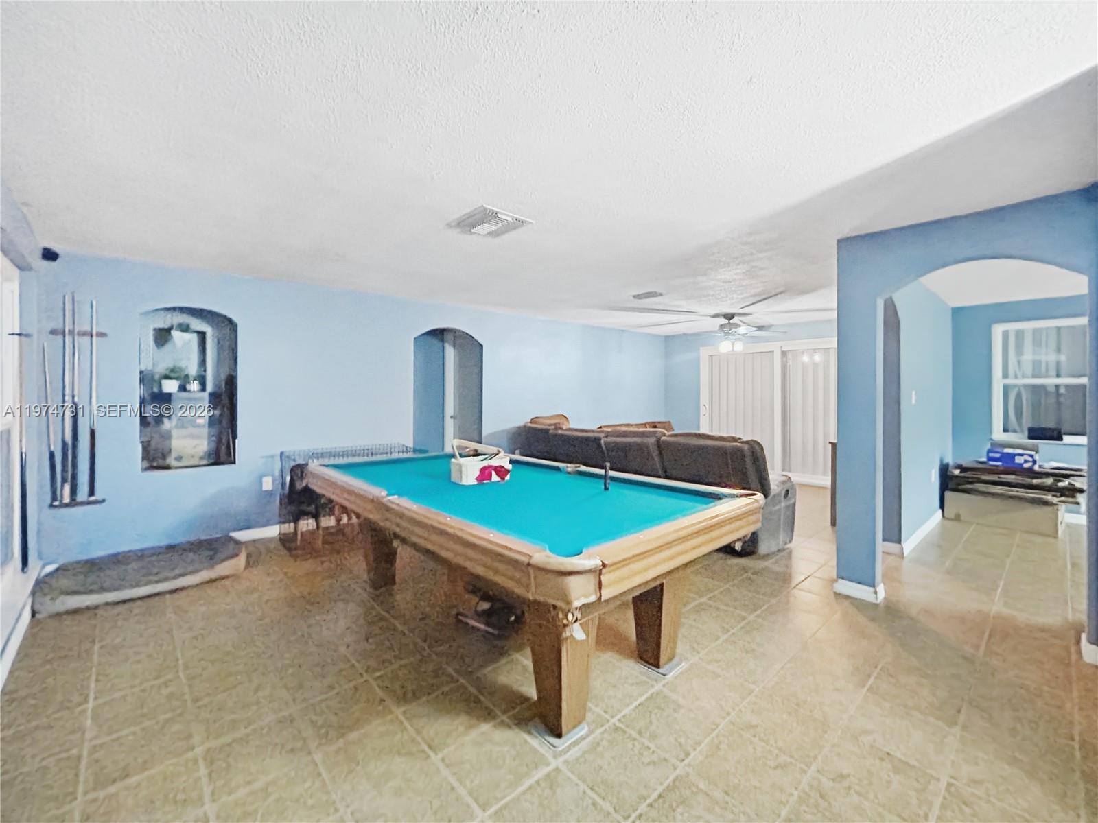 REGENCY PARK - Residential