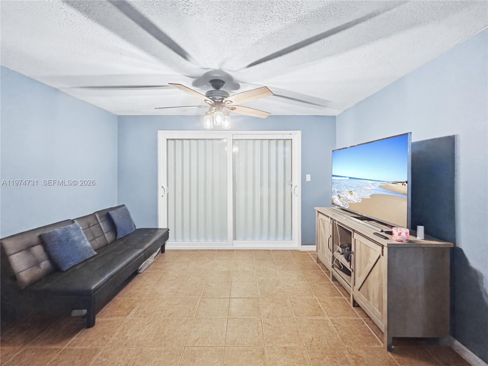 REGENCY PARK - Residential