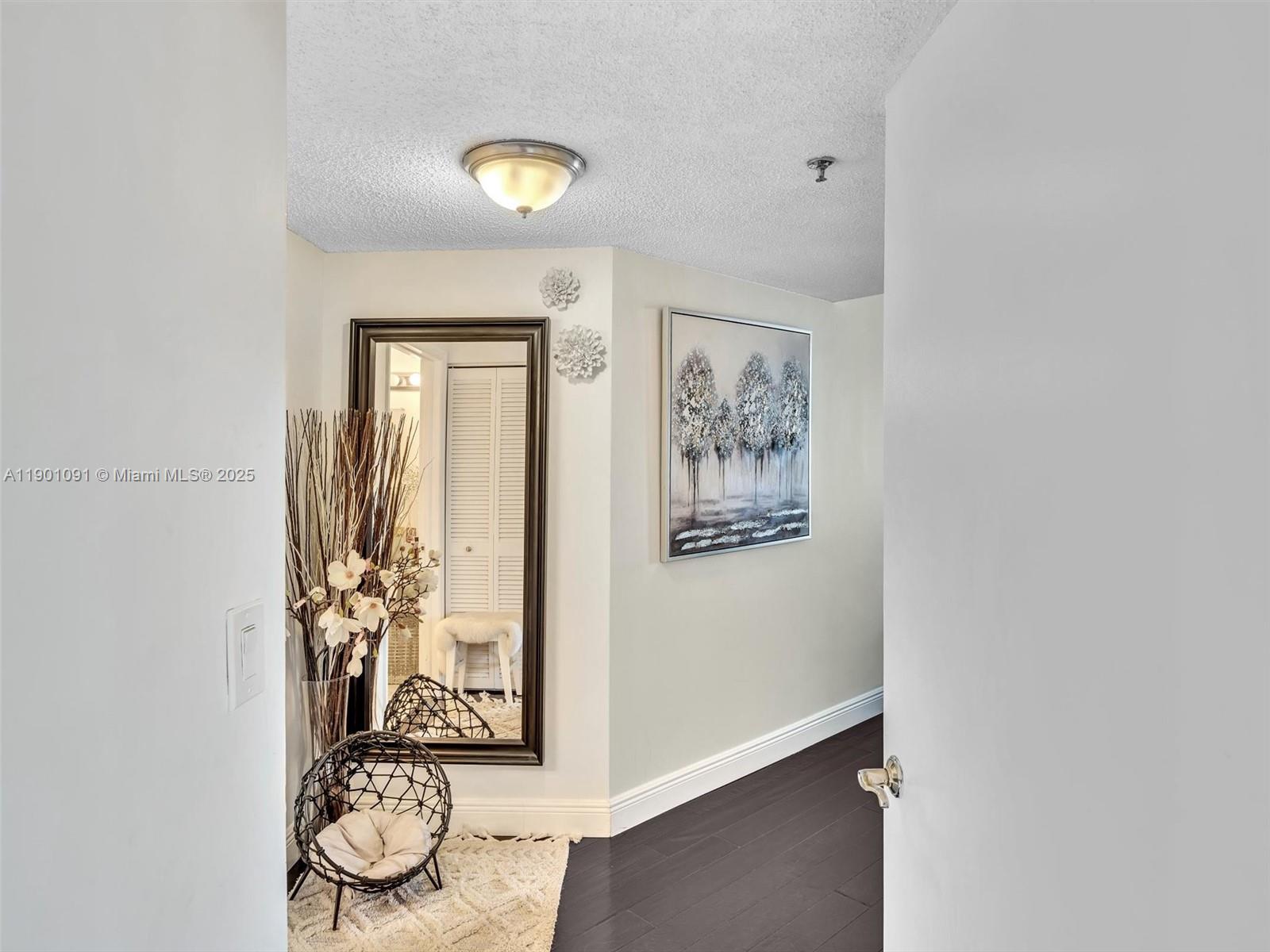 FLORIDA TOWERS CONDO - Residential Lease