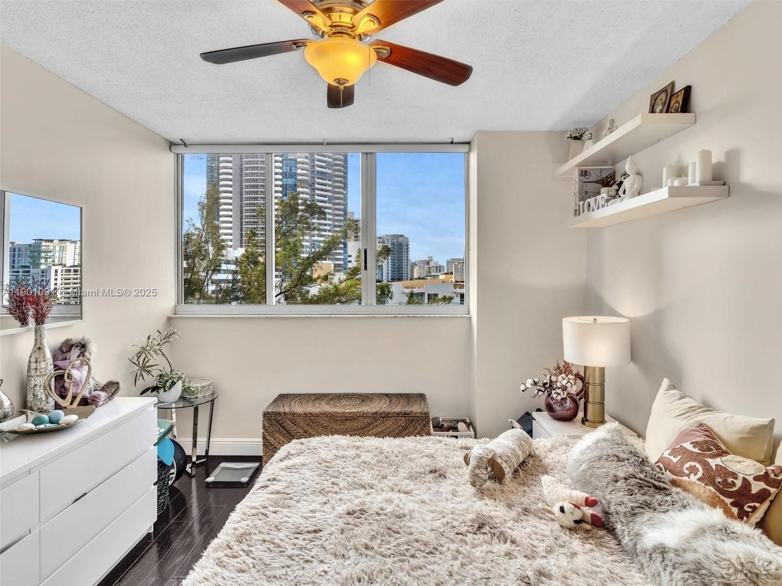 FLORIDA TOWERS CONDO - Residential Lease