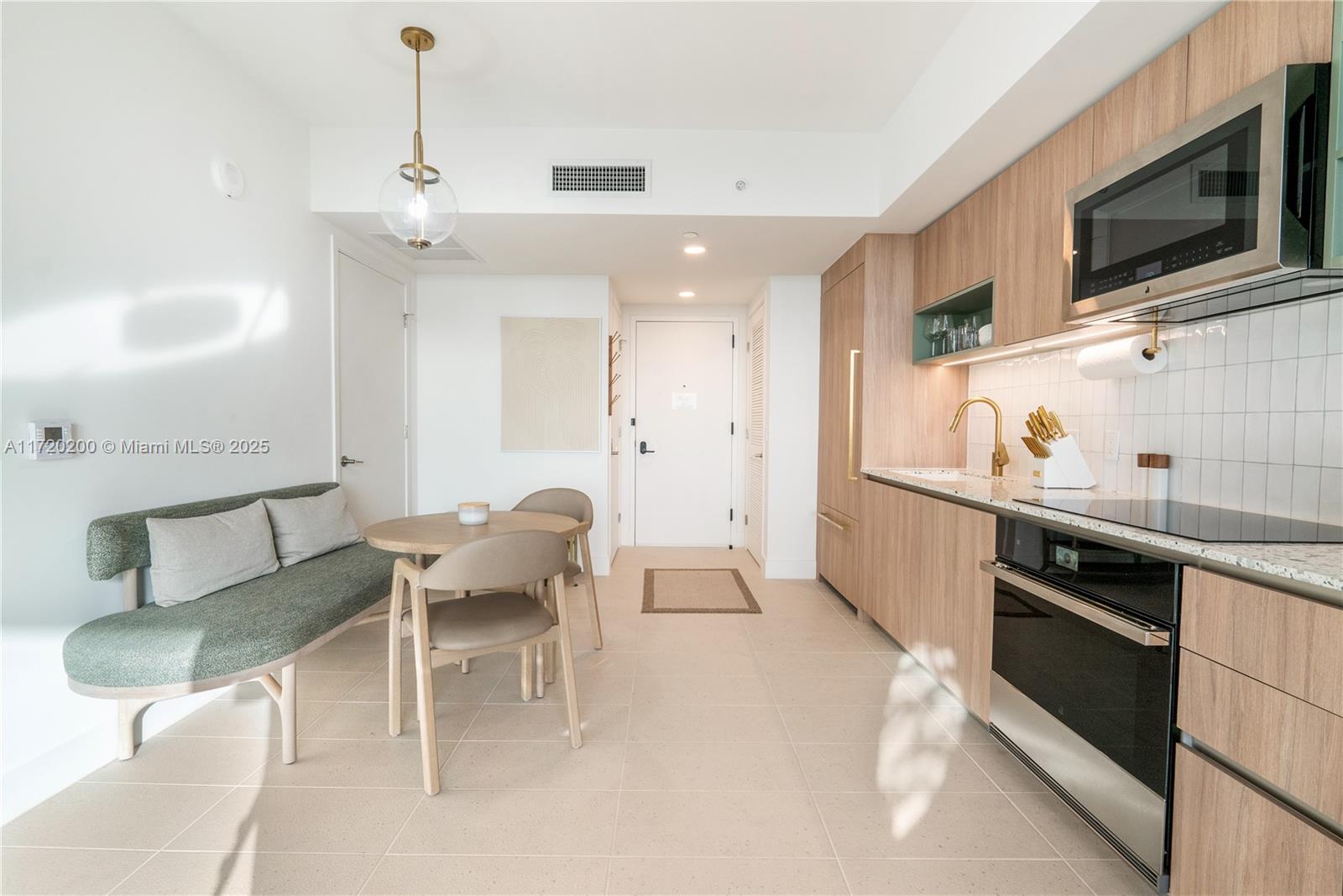 159 NE 6TH STREET CONDO - Residential