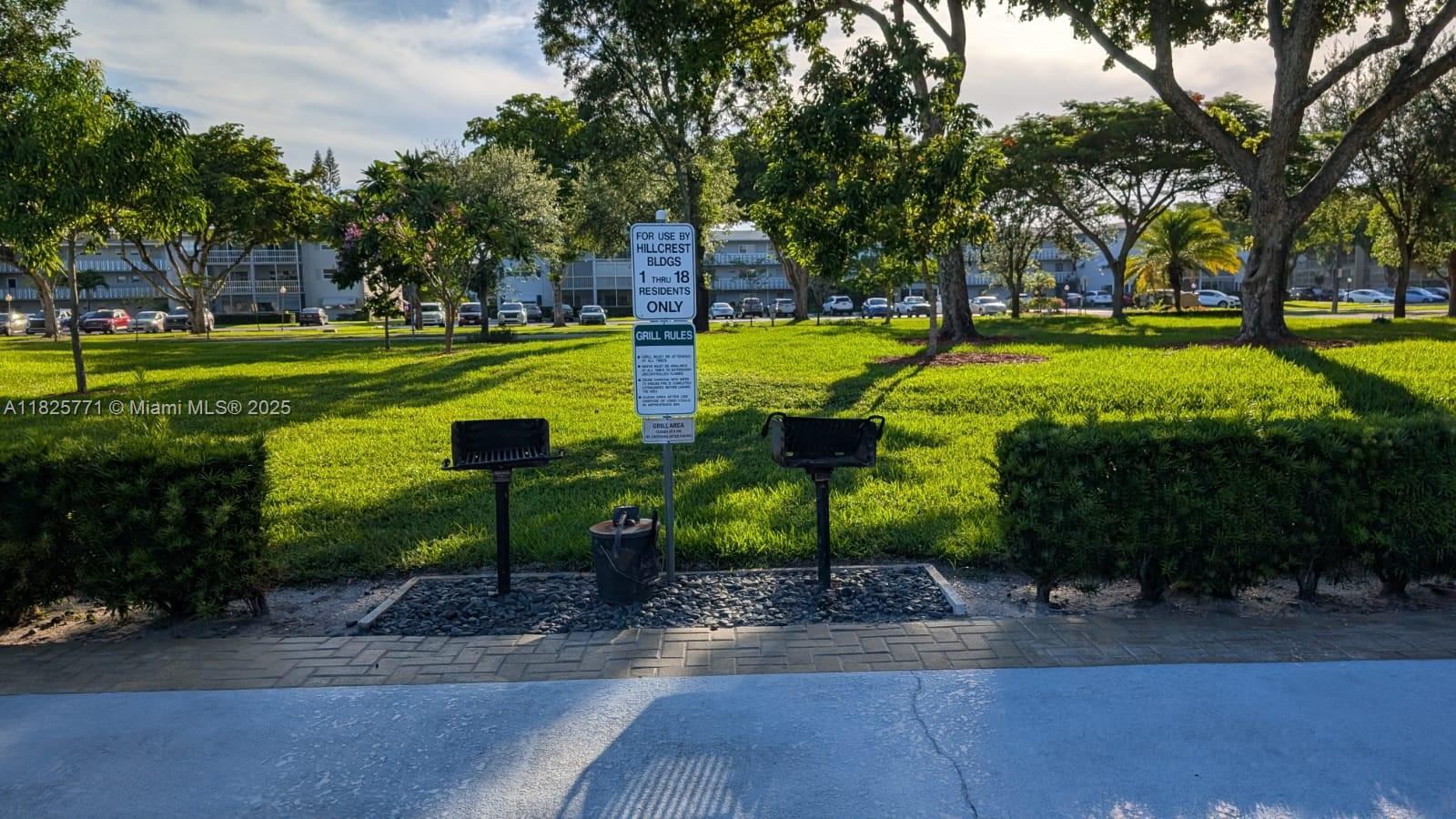 1001 Hillcrest Ct 303, Hollywood, FL, 33021/$219,000 2 1001 Hillcrest Ct 303