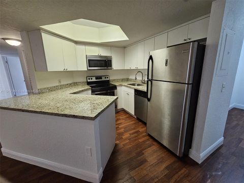 View photos, virtual tours, details... 8323 Lake Dr 103 Doral FL 33166