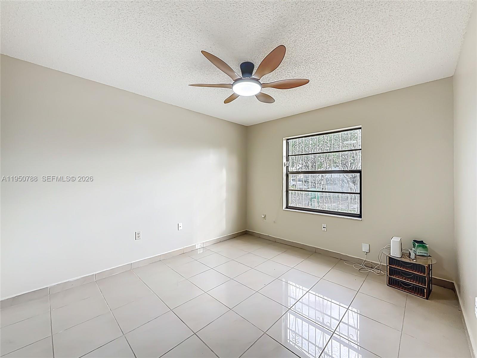 VISTA SUB 1ST ADDN - Residential