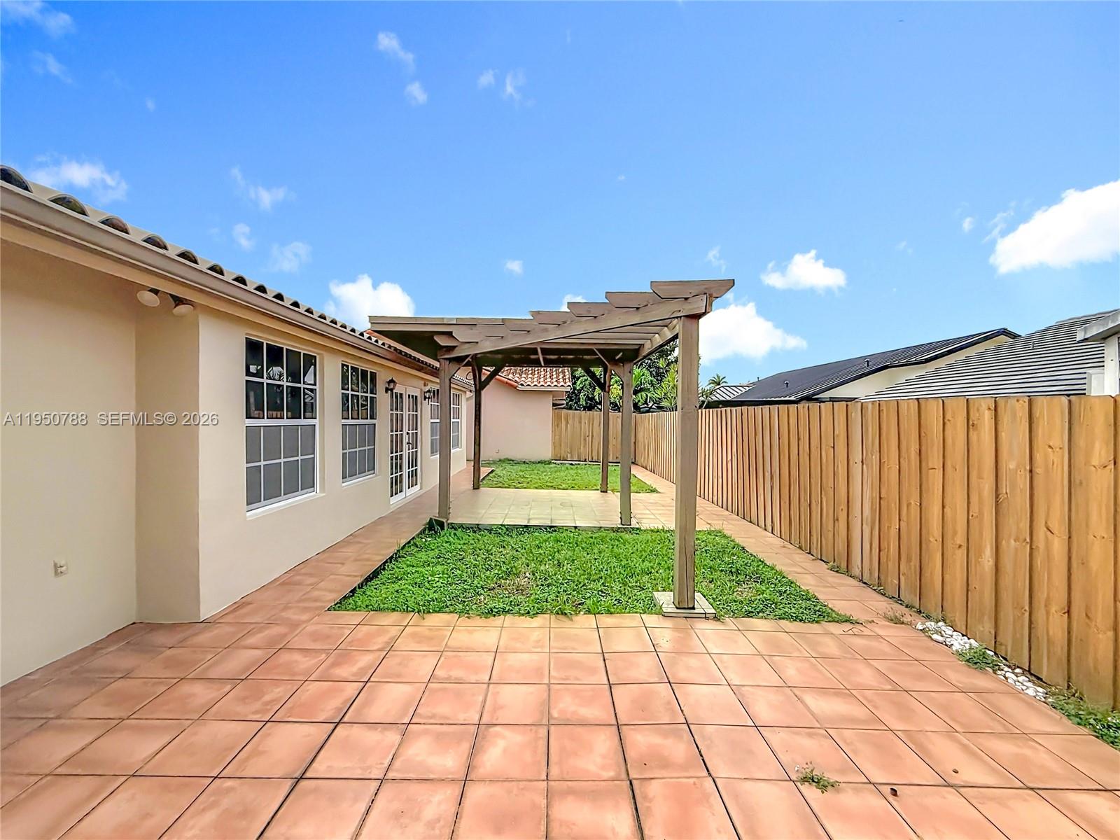 VISTA SUB 1ST ADDN - Residential