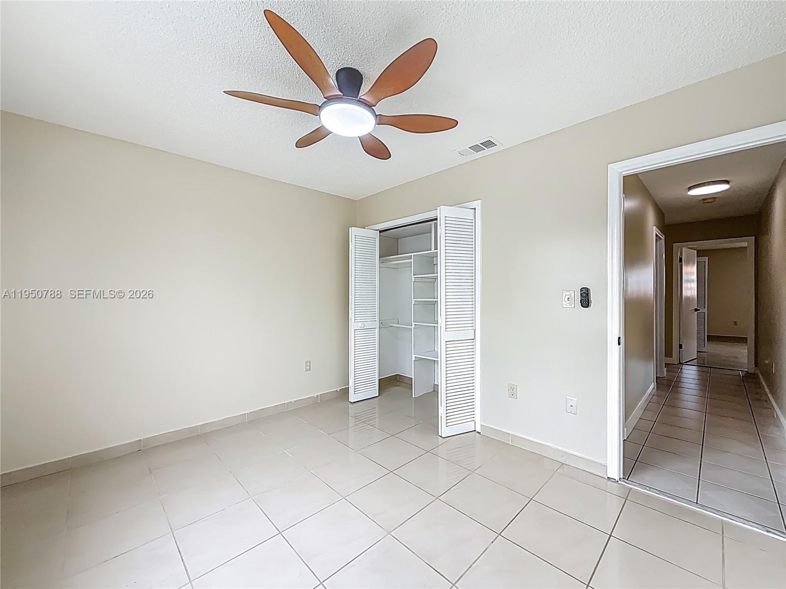 VISTA SUB 1ST ADDN - Residential