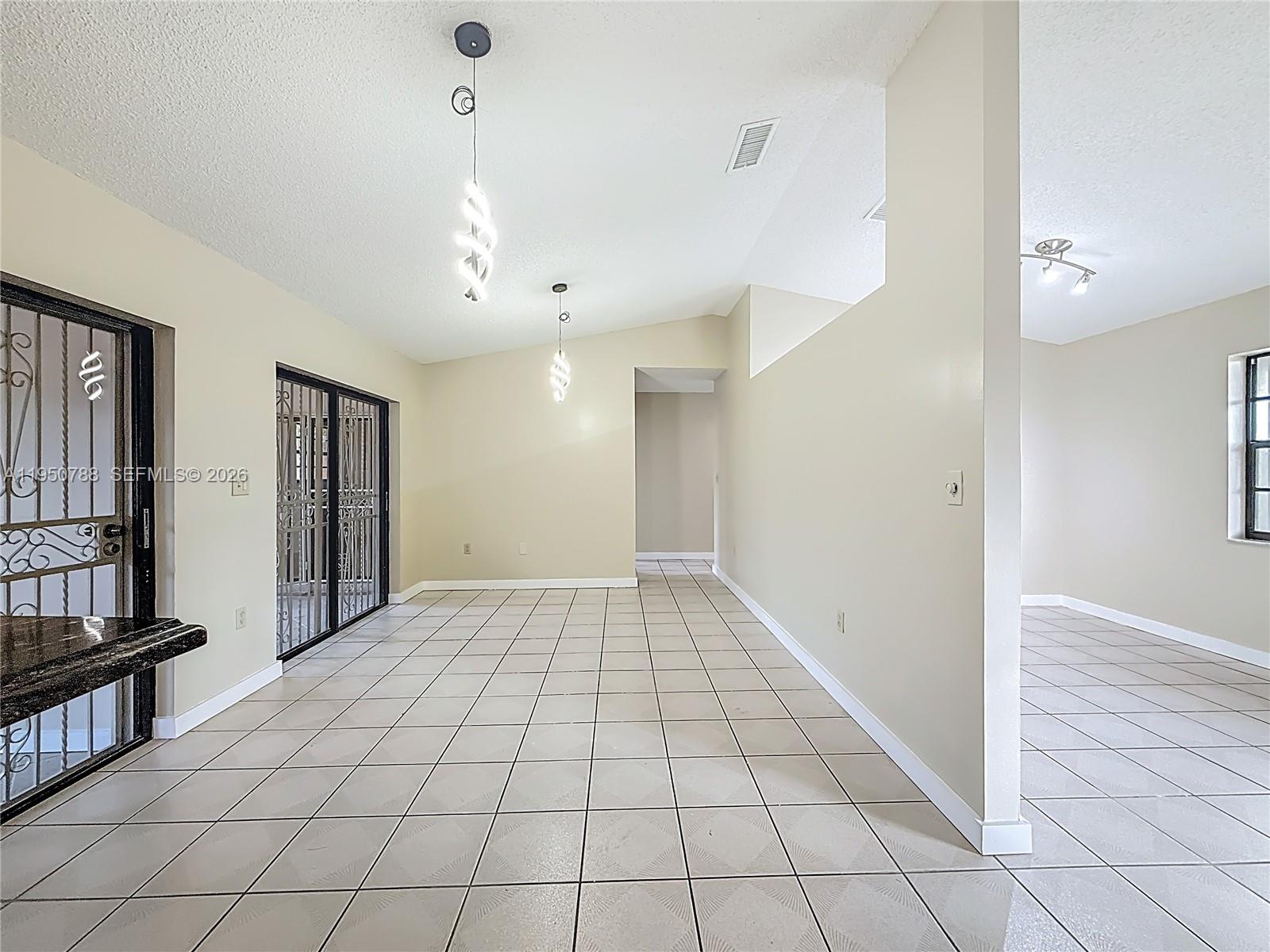 VISTA SUB 1ST ADDN - Residential